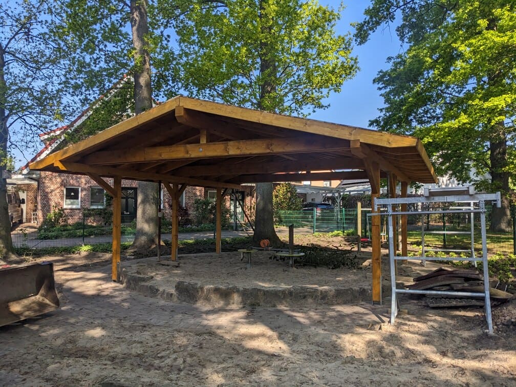 Überdachung von Holz Schrameyer